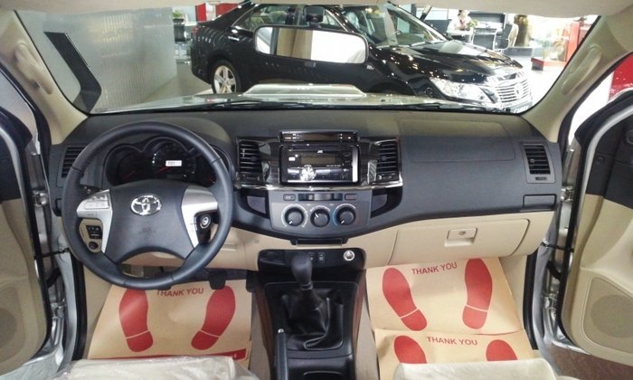 Có nên mua 'thánh lật' Toyota Fortuner đời 2015? - 3 Có nên mua 'thánh lật' Toyota Fortuner đời 2015? - 3