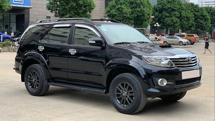 Có nên mua 'thánh lật' Toyota Fortuner đời 2015? - 1 Có nên mua 'thánh lật' Toyota Fortuner đời 2015? - 1