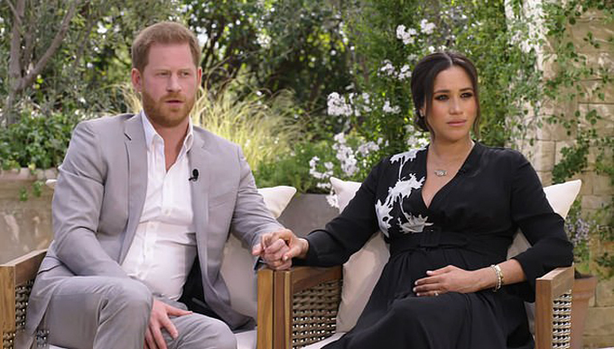 Nữ hoàng điều tra tin Meghan bắt nạn nhân viên - 2 Nữ hoàng điều tra tin Meghan bắt nạn nhân viên - 2