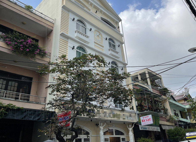 Hai người đàn ông sốc ma túy, tử vong trong phòng khách sạn ở Đà Nẵng Hai người đàn ông sốc ma túy, tử vong trong phòng khách sạn ở Đà Nẵng