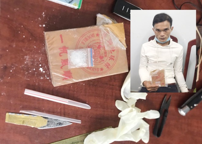 Vận chuyển heroin, tông đổ xe đặc chủng cảnh sát Vận chuyển heroin, tông đổ xe đặc chủng cảnh sát