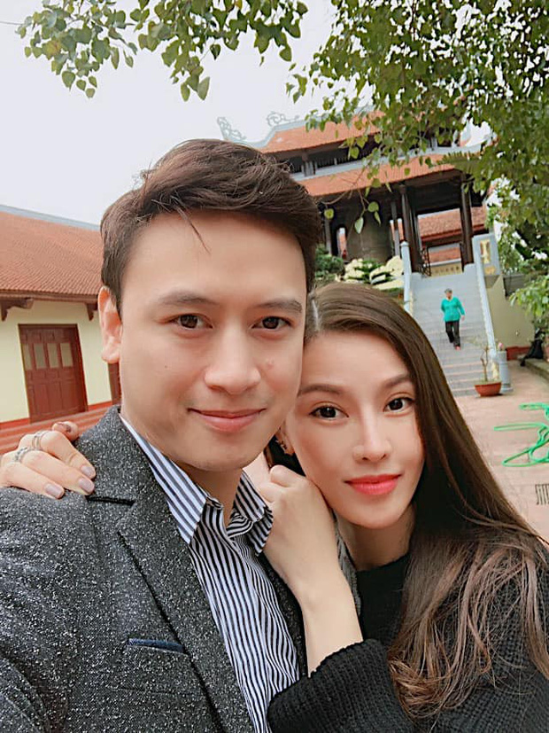 Quế Vân gây choáng khi nude 100% khoe bụng bầu lớn thấy rõ ở tháng thứ 5 - 3 Quế Vân gây choáng khi nude 100% khoe bụng bầu lớn thấy rõ ở tháng thứ 5 - 3