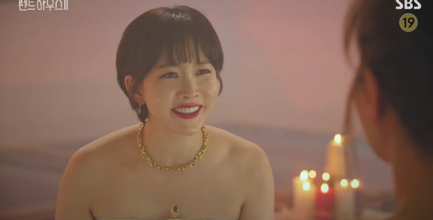 'Thánh trợn' Eun Byul sốc thuốc, một tay giết chết Ro Na ở Penthouse 2 tập 5? - 3 'Thánh trợn' Eun Byul sốc thuốc, một tay giết chết Ro Na ở Penthouse 2 tập 5? - 3
