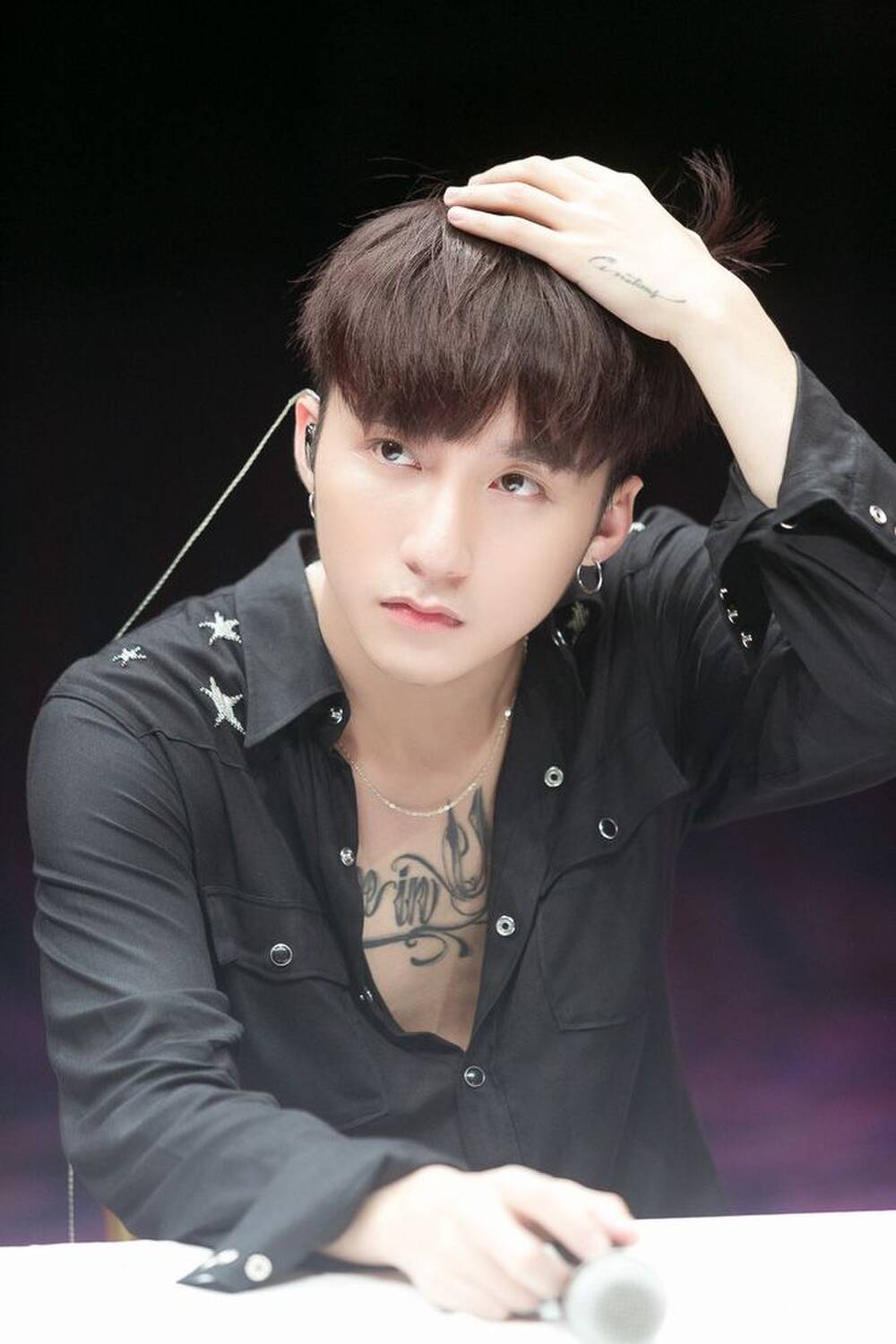Sơn Tùng đang quá vô trách nhiệm? Sơn Tùng đang quá vô trách nhiệm?
