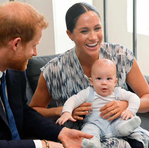 Khi rời bỏ hoàng gia Anh, Meghan sẽ không phải sống như Công nương Kate mà tha hồ thực hiện những điều này khi nuôi dạy con Khi rời bỏ hoàng gia Anh, Meghan sẽ không phải sống như Công nương Kate mà tha hồ thực hiện những điều này khi nuôi dạy con