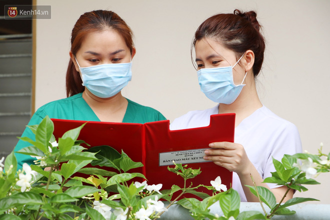 Chuyện các nữ y bác sĩ tuyến đầu 2 năm đón 8/3 tại BV Dã chiến Củ Chi: Chỉ mong nơi này bị giải thể, ngày đó sẽ là ngày vui nhất! - 21 Chuyện các nữ y bác sĩ tuyến đầu 2 năm đón 8/3 tại BV Dã chiến Củ Chi: Chỉ mong nơi này bị giải thể, ngày đó sẽ là ngày vui nhất! - 21