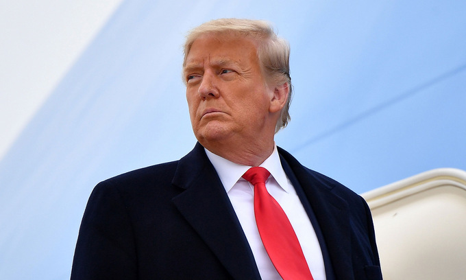 Trump được tôn vinh là 'tổng thống vĩ đại nhất lịch sử Mỹ' Trump được tôn vinh là 'tổng thống vĩ đại nhất lịch sử Mỹ'