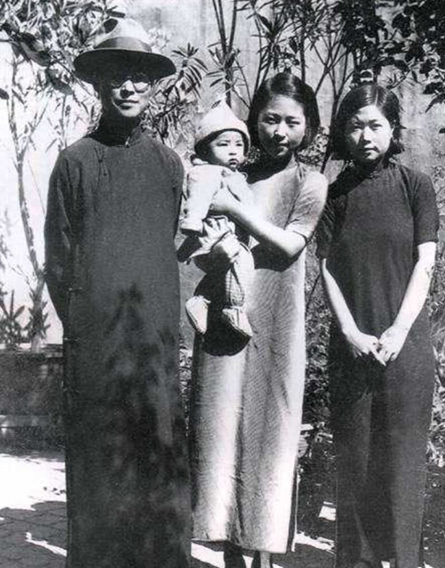Theo đuổi 4 năm, người đàn ông thành công cưới cô gái nhà giàu, kết hôn được 1 năm thì ngoại tình trắng trợn, trước khi chết cầu xin sự tha thứ với 6 chữ xé lòng! - 3 Theo đuổi 4 năm, người đàn ông thành công cưới cô gái nhà giàu, kết hôn được 1 năm thì ngoại tình trắng trợn, trước khi chết cầu xin sự tha thứ với 6 chữ xé lòng! - 3