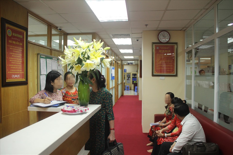 Ai đứng sau CLB Tình Người có dấu hiệu mê tín dị đoan? - 1 Ai đứng sau CLB Tình Người có dấu hiệu mê tín dị đoan? - 1
