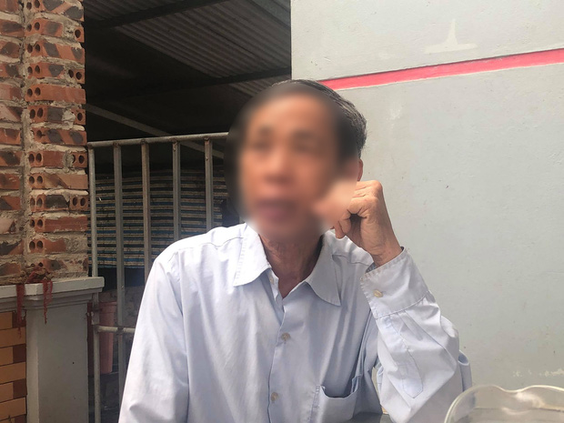 Vụ nam sinh lớp 8 bị bạn học đâm tử vong ở Hà Nội: Ông nội về nhà lấy hết tiền cứu cháu nhưng không kịp - 2 Vụ nam sinh lớp 8 bị bạn học đâm tử vong ở Hà Nội: Ông nội về nhà lấy hết tiền cứu cháu nhưng không kịp - 2