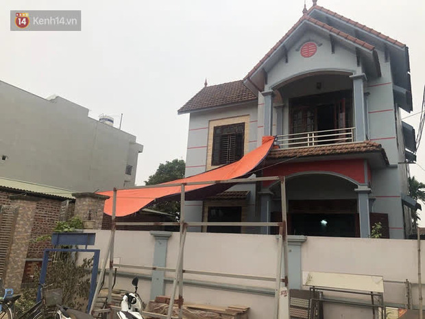 Vụ nam sinh lớp 8 bị bạn học đâm tử vong ở Hà Nội: Ông nội về nhà lấy hết tiền cứu cháu nhưng không kịp Vụ nam sinh lớp 8 bị bạn học đâm tử vong ở Hà Nội: Ông nội về nhà lấy hết tiền cứu cháu nhưng không kịp