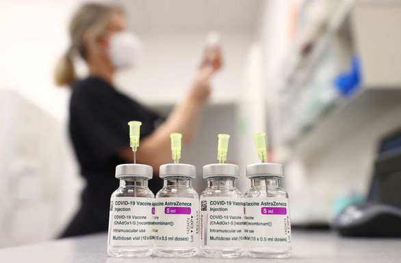 Anh phát hiện ca đông máu sau tiêm vaccine AstraZeneca Anh phát hiện ca đông máu sau tiêm vaccine AstraZeneca