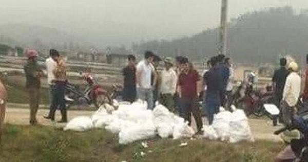 Chặn ôtô trên Quốc lộ 1, bắt kẻ vận chuyển gần 230 kg ma túy Chặn ôtô trên Quốc lộ 1, bắt kẻ vận chuyển gần 230 kg ma túy