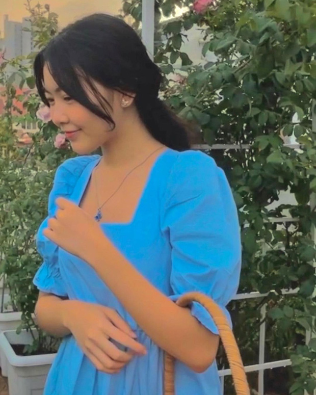 Ngắm trọn visual của Lọ Lem - con gái lớn nhà Quyền Linh ở tuổi 16 được netizen gọi luôn 'Cinderella đời thật' - 2 Ngắm trọn visual của Lọ Lem - con gái lớn nhà Quyền Linh ở tuổi 16 được netizen gọi luôn 'Cinderella đời thật' - 2