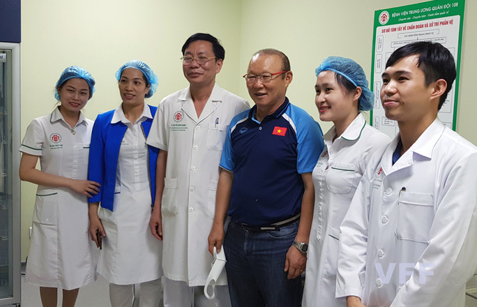 Lùi lịch tiêm vắc xin phòng Covid-19 của tuyển Việt Nam - 1 Lùi lịch tiêm vắc xin phòng Covid-19 của tuyển Việt Nam - 1