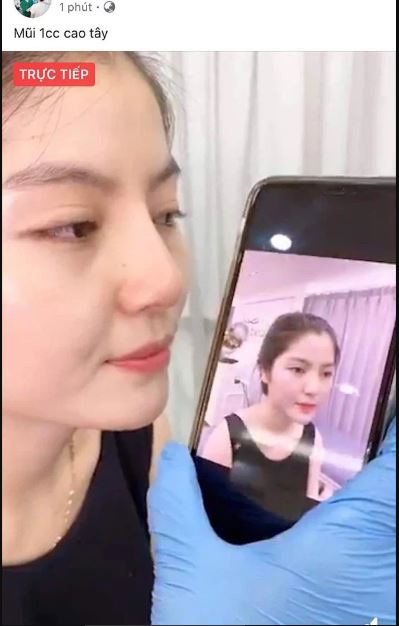 Xôn xao ảnh bạn gái tin đồn của Quang Hải đi chỉnh sửa nhan sắc, gương mặt 'before' gây chú ý - 1 Xôn xao ảnh bạn gái tin đồn của Quang Hải đi chỉnh sửa nhan sắc, gương mặt 'before' gây chú ý - 1