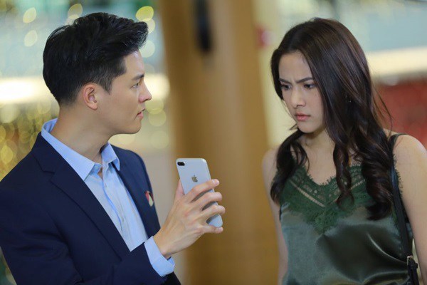 Chồng nổi cơn cuồng nộ kết tội vợ ngoại tình song lúc nhìn kĩ bằng chứng anh đưa, tôi còn sốc óc hơn Chồng nổi cơn cuồng nộ kết tội vợ ngoại tình song lúc nhìn kĩ bằng chứng anh đưa, tôi còn sốc óc hơn