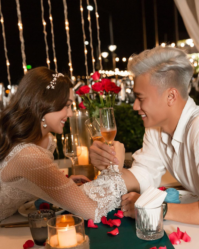Gặp bạn gái Tây của thủ môn Bùi Tiến Dũng: 'Người yêu tôi vừa đẹp trai lại vừa thông minh' - 1 Gặp bạn gái Tây của thủ môn Bùi Tiến Dũng: 'Người yêu tôi vừa đẹp trai lại vừa thông minh' - 1