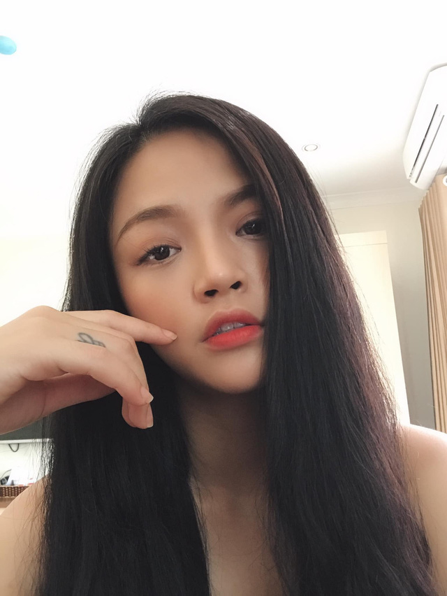 Hé lộ tạo hình sang chảnh của Thu Quỳnh trong phim mới - 10 Hé lộ tạo hình sang chảnh của Thu Quỳnh trong phim mới - 10