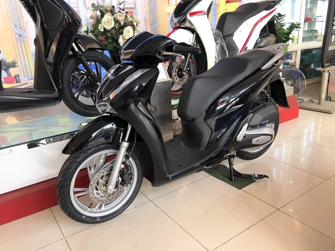 Năm ấy cứ ngỡ có SH sẽ có người yêu, thanh niên 'ôm' con xe 3 năm và hiện thực phũ phàng Năm ấy cứ ngỡ có SH sẽ có người yêu, thanh niên 'ôm' con xe 3 năm và hiện thực phũ phàng