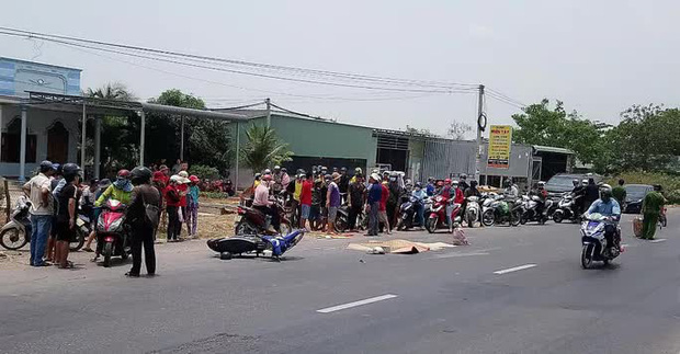 Hai nữ sinh lớp 11 gặp nạn trên đường đi học về Hai nữ sinh lớp 11 gặp nạn trên đường đi học về