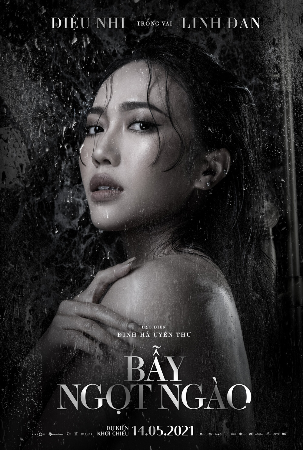 Phim 18+ Bẫy Ngọt Ngào tung loạt ảnh táo bạo của Bảo Anh - Minh Hằng - Diệu Nhi - 1 Phim 18+ Bẫy Ngọt Ngào tung loạt ảnh táo bạo của Bảo Anh - Minh Hằng - Diệu Nhi - 1