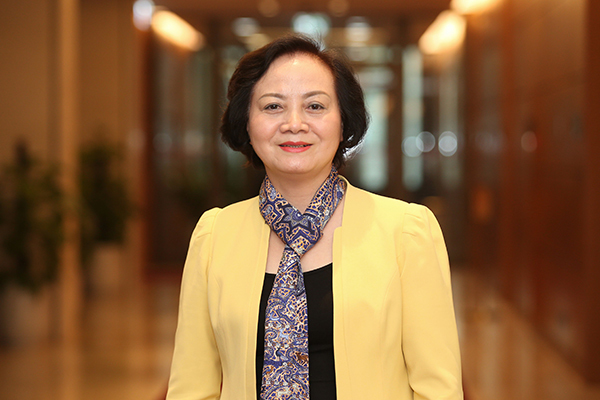 Bà Phạm Thị Thanh Trà, nữ bộ trưởng duy nhất vừa được phê chuẩn Bà Phạm Thị Thanh Trà, nữ bộ trưởng duy nhất vừa được phê chuẩn