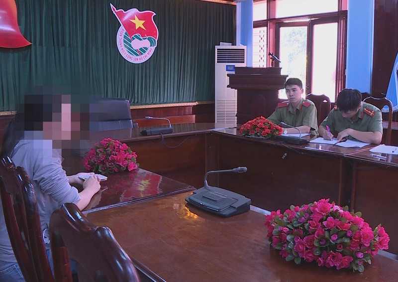 Bị phạt vì đăng facebook ‘làm CCCD số đẹp giá yêu thương’ Bị phạt vì đăng facebook ‘làm CCCD số đẹp giá yêu thương’