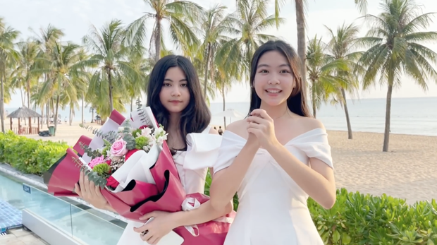 Lọ Lem nhà MC Quyền Linh lại gây sốt, không phải vì nhan sắc mà nhờ giọng nói ngọt như mía lùi - 1 Lọ Lem nhà MC Quyền Linh lại gây sốt, không phải vì nhan sắc mà nhờ giọng nói ngọt như mía lùi - 1