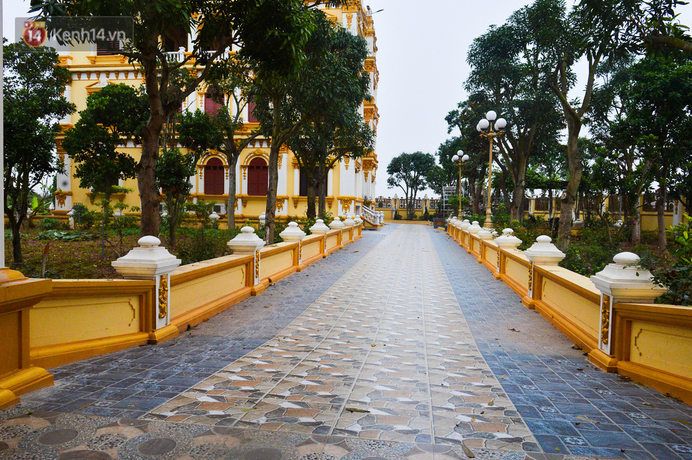 Bên trong toà lâu đài vàng của đại gia Hưng Yên: Xây 3 năm chỉ tốn hơn 10 tỷ, giờ cao điểm 70 nhân công cùng làm - 19 Bên trong toà lâu đài vàng của đại gia Hưng Yên: Xây 3 năm chỉ tốn hơn 10 tỷ, giờ cao điểm 70 nhân công cùng làm - 19