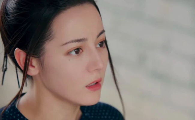 Trường Ca Hành: Địch Lệ Nhiệt Ba - Ngô Lỗi quay cảnh ôm ấp nhạy cảm, sau lưng lộ cả áo bảo hộ dày cộm - 8 Trường Ca Hành: Địch Lệ Nhiệt Ba - Ngô Lỗi quay cảnh ôm ấp nhạy cảm, sau lưng lộ cả áo bảo hộ dày cộm - 8