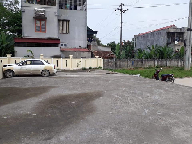 Giao xe cho học viên, thầy giáo hoảng hốt khi nhìn 'thành quả' sau đó - 1 Giao xe cho học viên, thầy giáo hoảng hốt khi nhìn 'thành quả' sau đó - 1