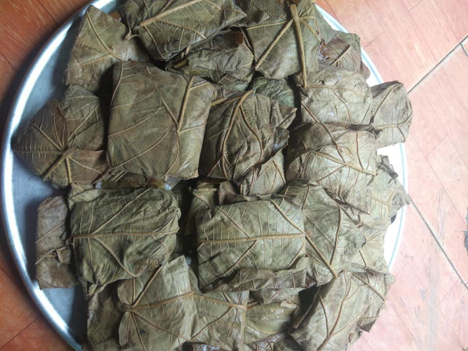 Bánh trứng kiến, đặc sản Cao Bằng hút khách Hà thành - 2 Bánh trứng kiến, đặc sản Cao Bằng hút khách Hà thành - 2