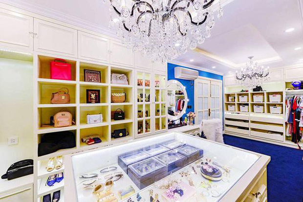 Danh tính và sự giàu có khủng khiếp của người chi 7,5 tỷ mời Quách Thái Công làm nội thất - 8 Danh tính và sự giàu có khủng khiếp của người chi 7,5 tỷ mời Quách Thái Công làm nội thất - 8