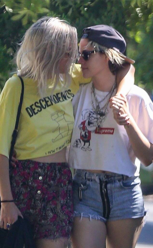 Rộ tin Kristen Stewart (Chạng Vạng) chia tay bạn gái sau 1 năm hẹn hò vì ngoại tình với nữ diễn viên phim Thor - 5 Rộ tin Kristen Stewart (Chạng Vạng) chia tay bạn gái sau 1 năm hẹn hò vì ngoại tình với nữ diễn viên phim Thor - 5