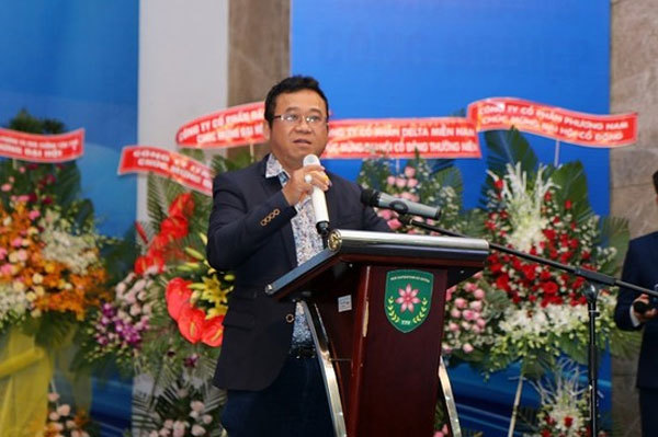 Chị em Đặng Thị Hoàng Yến, Đặng Thành Tâm bước đi tỷ USD mới Chị em Đặng Thị Hoàng Yến, Đặng Thành Tâm bước đi tỷ USD mới
