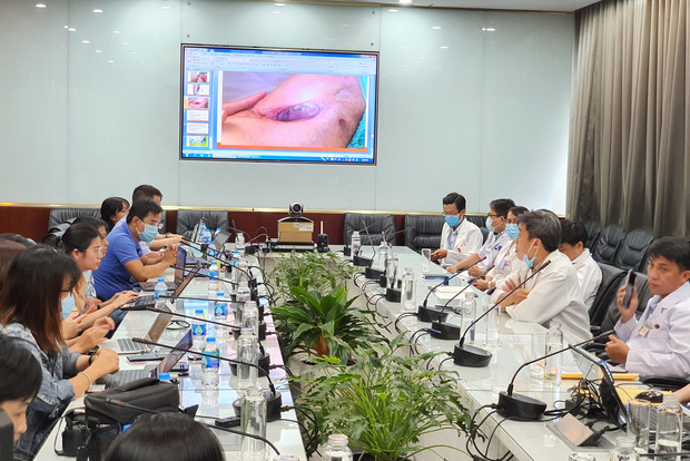 Được bảo hiểm y tế chi trả hơn 38 tỷ đồng, nam bệnh nhân xúc động: 'Mai em được về nhà thật rồi' Được bảo hiểm y tế chi trả hơn 38 tỷ đồng, nam bệnh nhân xúc động: 'Mai em được về nhà thật rồi'
