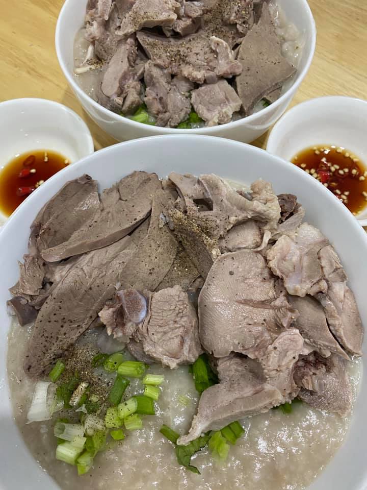 Cô nàng khoe có mẹ dù nửa đêm cũng dậy nấu ăn cho con gái, nhìn tác phẩm của mẹ khiến dân mạng ao ước vì quá hấp dẫn - 12 Cô nàng khoe có mẹ dù nửa đêm cũng dậy nấu ăn cho con gái, nhìn tác phẩm của mẹ khiến dân mạng ao ước vì quá hấp dẫn - 12