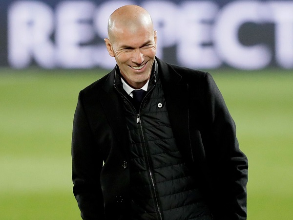 Zidane tự hào khi Real vào bán kết Champions League, nói điều bất ngờ về Chelsea Zidane tự hào khi Real vào bán kết Champions League, nói điều bất ngờ về Chelsea