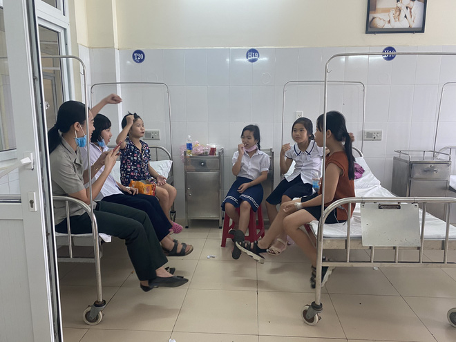 'Chất nhờn ma quái' khiến 35 học sinh tiểu học Đà Nẵng ngộ độc là gì? 'Chất nhờn ma quái' khiến 35 học sinh tiểu học Đà Nẵng ngộ độc là gì?