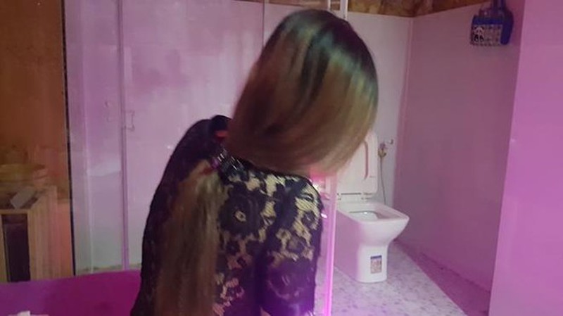 Tiếp viên massage hé lộ về quyền lợi sốc của tấm vé 'super Vip' - 1 Tiếp viên massage hé lộ về quyền lợi sốc của tấm vé 'super Vip' - 1
