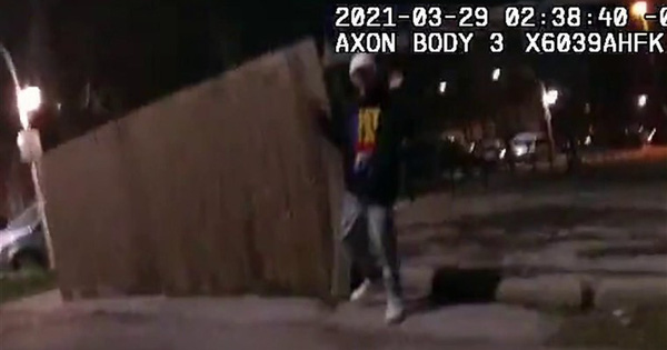 Mỹ: Công bố đoạn video cảnh sát bắn chết thiếu niên 13 tuổi Mỹ: Công bố đoạn video cảnh sát bắn chết thiếu niên 13 tuổi
