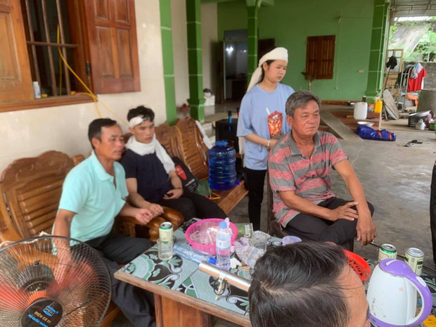 Vụ con bàng hoàng thấy cha mẹ tử vong: Cuộc đời bi thương của người chồng và tai họa giáng xuống gia đình - 2 Vụ con bàng hoàng thấy cha mẹ tử vong: Cuộc đời bi thương của người chồng và tai họa giáng xuống gia đình - 2