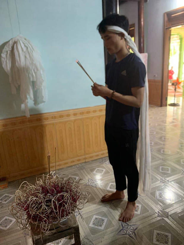 Vụ con bàng hoàng thấy cha mẹ tử vong: Cuộc đời bi thương của người chồng và tai họa giáng xuống gia đình - 4 Vụ con bàng hoàng thấy cha mẹ tử vong: Cuộc đời bi thương của người chồng và tai họa giáng xuống gia đình - 4