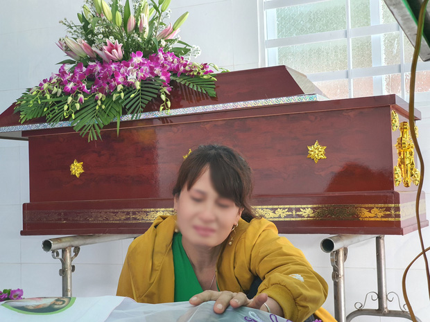 Vụ bé gái 5 tuổi nghi bị hiếp dâm ở TP. Bà Rịa: 'Mấy ngày nữa tới sinh nhật con rồi, phải chi bà nội chui vô hòm để con được sống' - 3 Vụ bé gái 5 tuổi nghi bị hiếp dâm ở TP. Bà Rịa: 'Mấy ngày nữa tới sinh nhật con rồi, phải chi bà nội chui vô hòm để con được sống' - 3