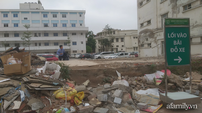 BV Bạch Mai 'xóa sổ' khu lưu trú cho người nhà bệnh nhân nghèo - 3 BV Bạch Mai 'xóa sổ' khu lưu trú cho người nhà bệnh nhân nghèo - 3