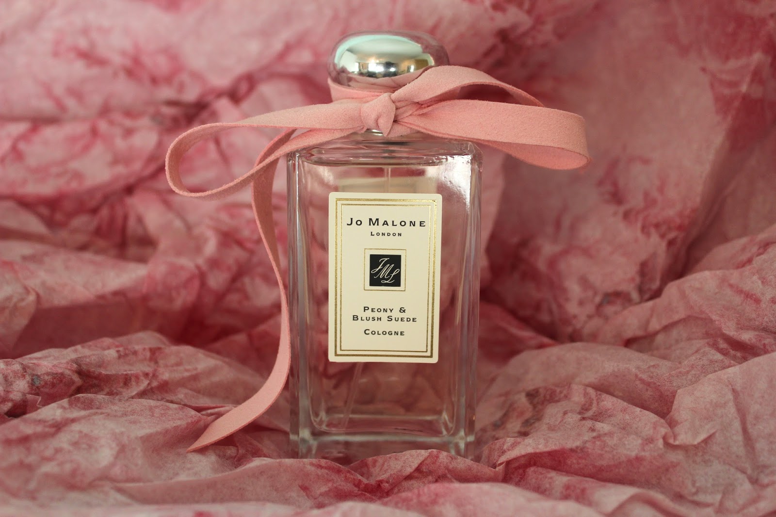 5 chai nước hoa hương hoa cỏ dịu nhẹ, dùng mùa Hè là 'đỉnh của chóp' - 1 5 chai nước hoa hương hoa cỏ dịu nhẹ, dùng mùa Hè là 'đỉnh của chóp' - 1