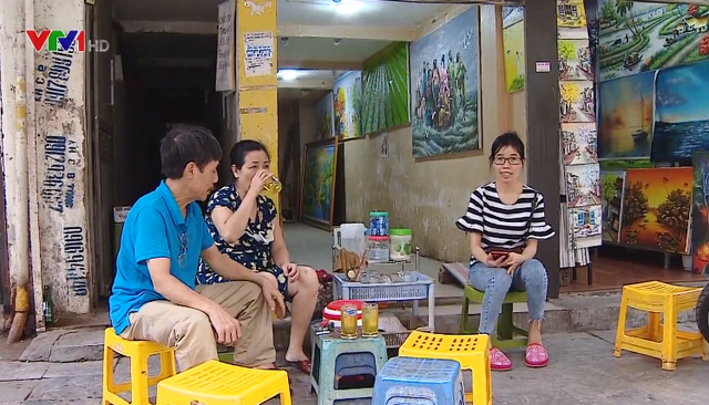 Kinh doanh ế ẩm vì COVID-19, chủ nhà rủ khách thuê... bán trà đá - 1 Kinh doanh ế ẩm vì COVID-19, chủ nhà rủ khách thuê... bán trà đá - 1