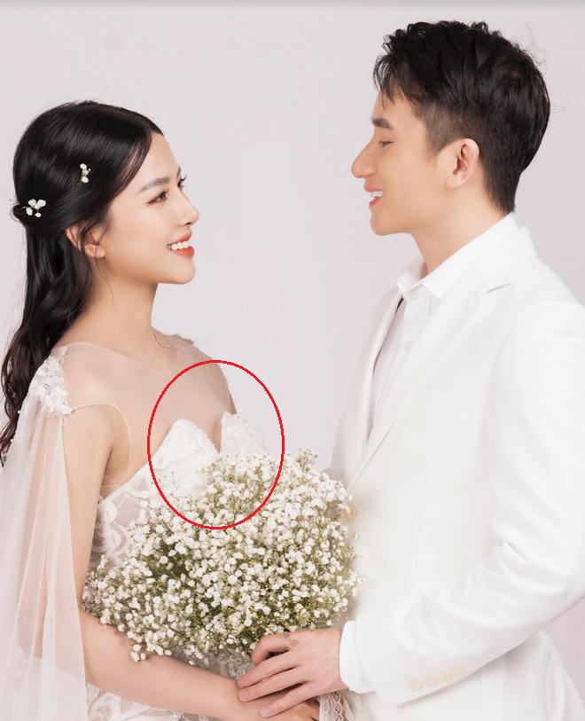 Vợ Phan Mạnh Quỳnh lộ miếng lót ngực khi diện váy cưới: Lỗi vặt vãnh mà rất nhiều cô dâu hay mắc phải - 5 Vợ Phan Mạnh Quỳnh lộ miếng lót ngực khi diện váy cưới: Lỗi vặt vãnh mà rất nhiều cô dâu hay mắc phải - 5