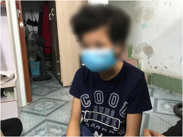Phẫn nộ những vụ hiếp dâm trẻ em mà thủ phạm chính là 'yêu râu xanh' mang mặt nạ 'người thân' - 7 Phẫn nộ những vụ hiếp dâm trẻ em mà thủ phạm chính là 'yêu râu xanh' mang mặt nạ 'người thân' - 7